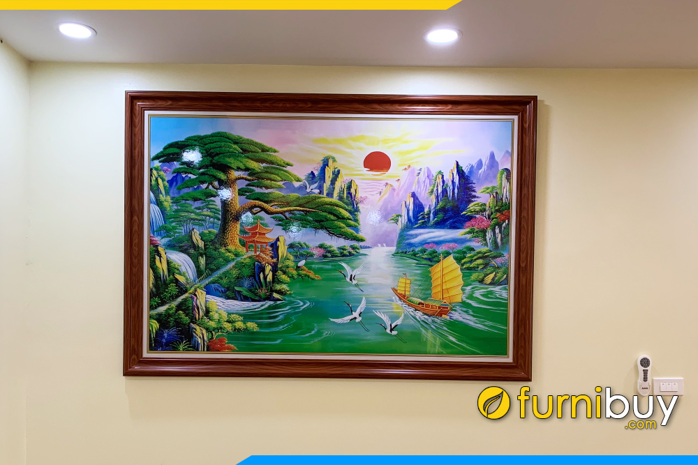 Tranh gia son dau thuan buom xuoi gio treo chung cu