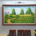 hinh anh tranh treo o am tuong phong khach
