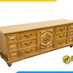 Hình ảnh tủ tivi phòng khách tân cổ điển gỗ tự nhiên