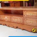 Hình ảnh mẫu kệ tivi phòng khách bằng gỗ xoan đào đẹp