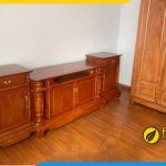 Hình ảnh kệ tivi phòng khách gỗ hương đá giá bán