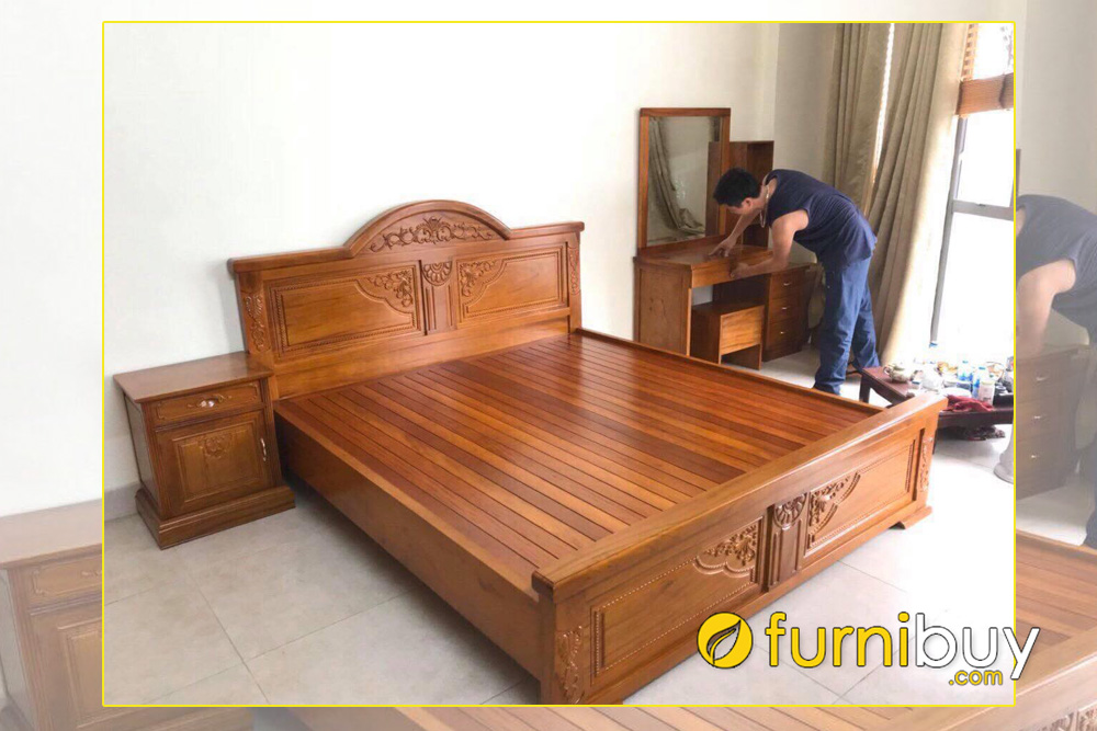 Giường gỗ tự nhiên 2m - Ưu nhược điểm và giá bán | Nội thất FurniBuy