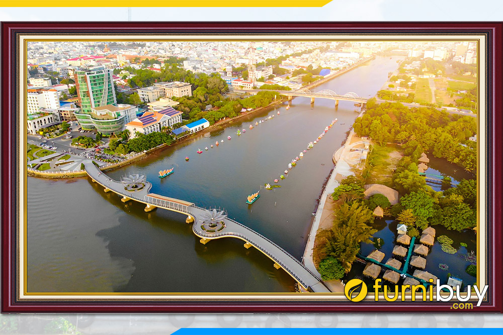 Tranh song can tho va thanh pho nhin tu tren cao