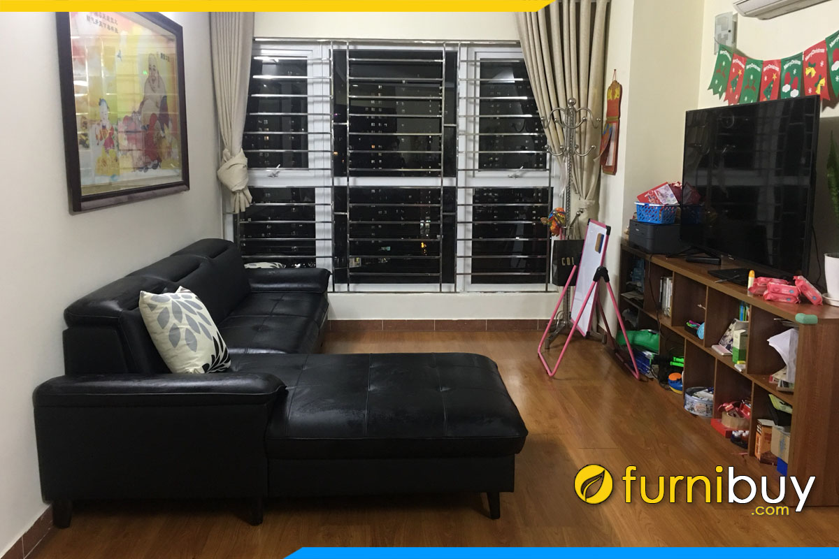 ghe sofa chu l goc phai ke phong khach chung cu mau den