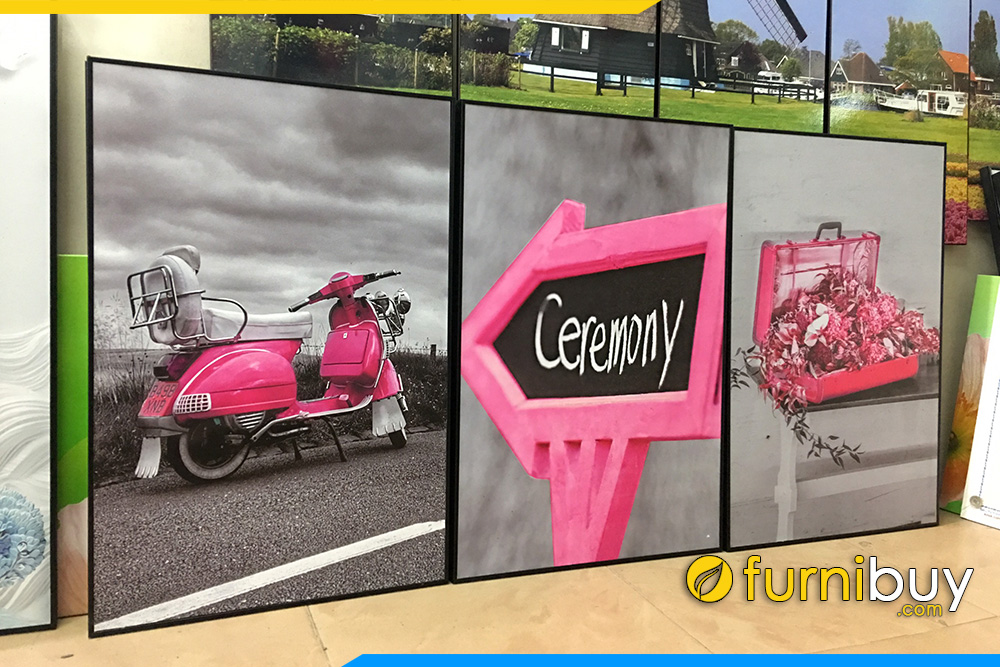 Tranh treo tuong canvas mau hong vespa