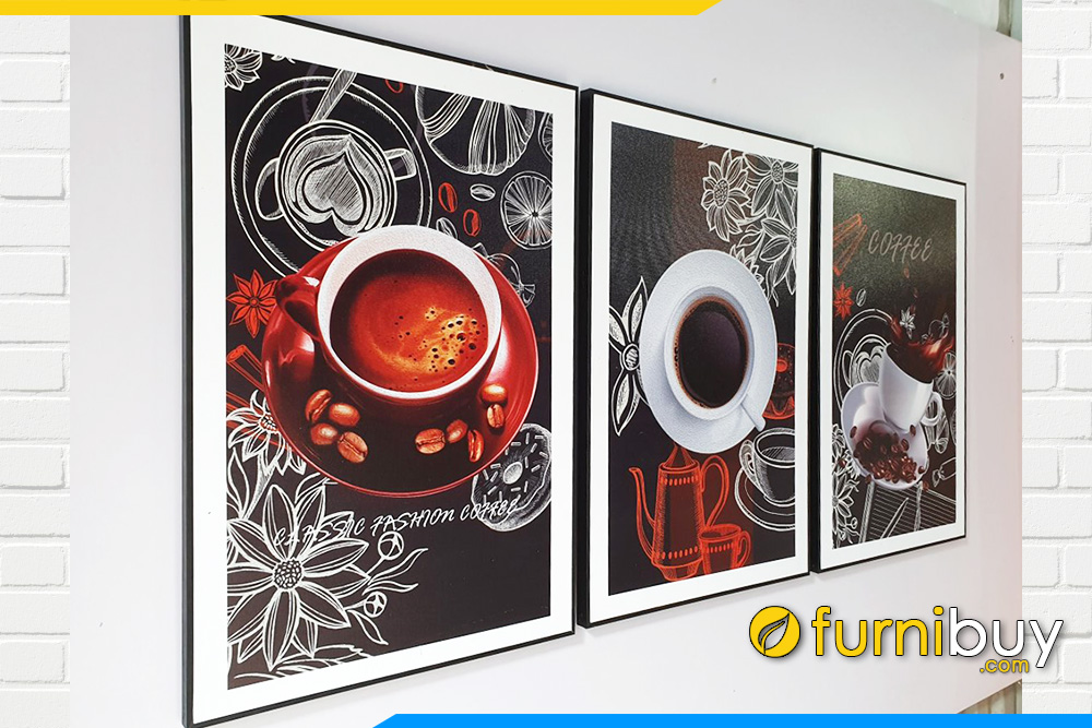 Trang tri quan cafe voi bo canvas 3 tam tach tra