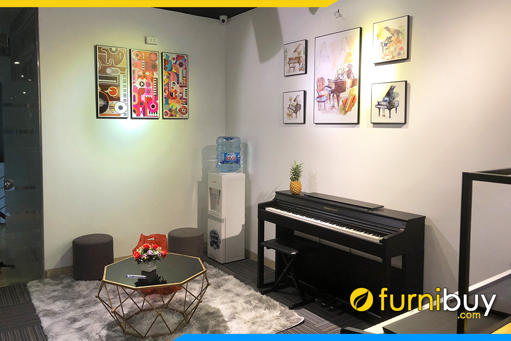 Tranh canvas treo tuong dang dan piano truu tuong